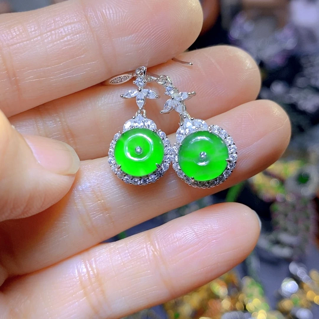 翡翠颈饰银S925镶嵌天然翡翠