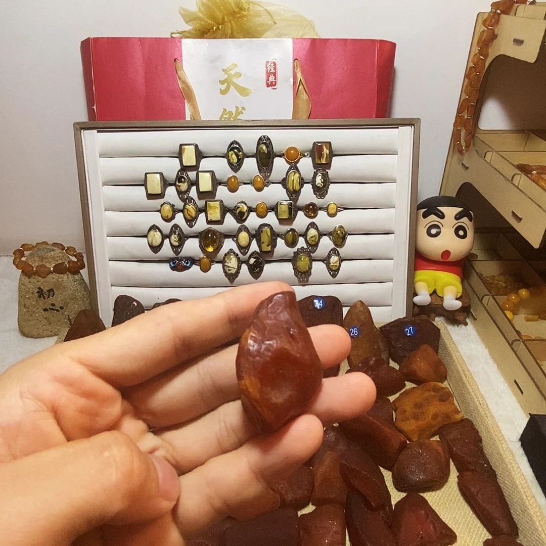 裸石琥珀未镶嵌蜜蜡