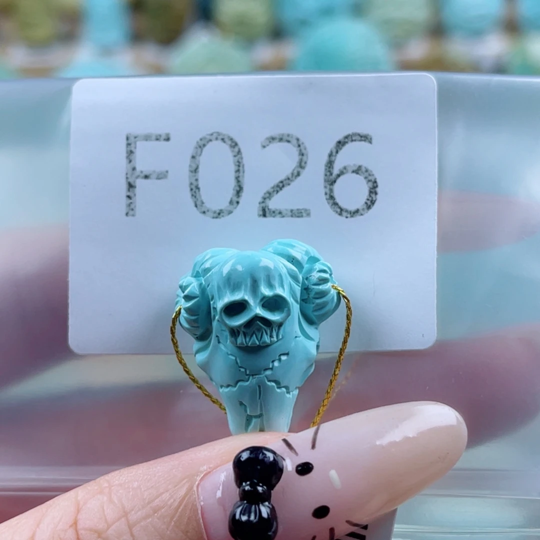 俊***绿松石未镶嵌珠宝奇石