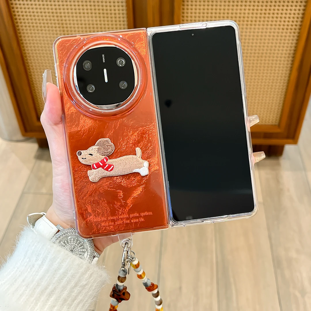 适用华为mate x6手机壳焦糖色刺绣狗Matex5折叠屏matex3女保护套