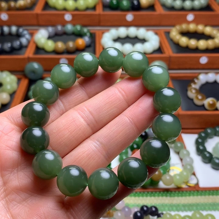 和田玉手串未镶嵌