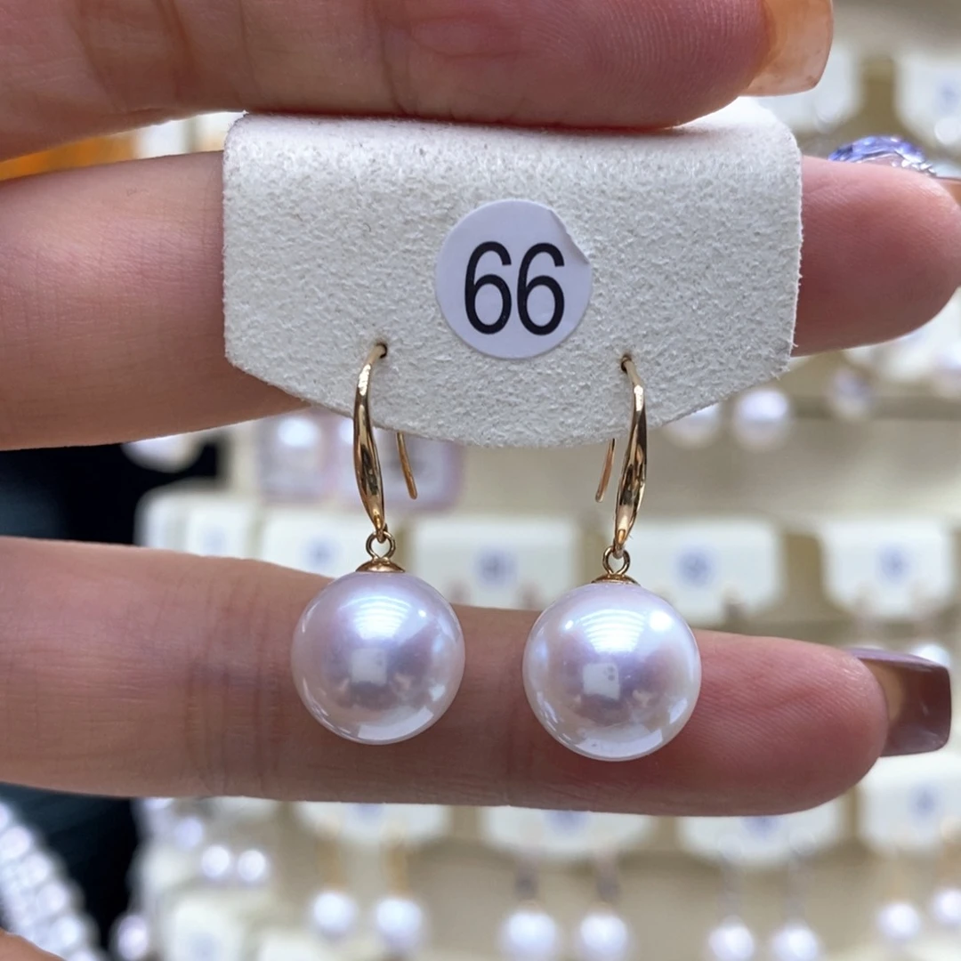 18K金镶嵌淡水珍珠耳饰