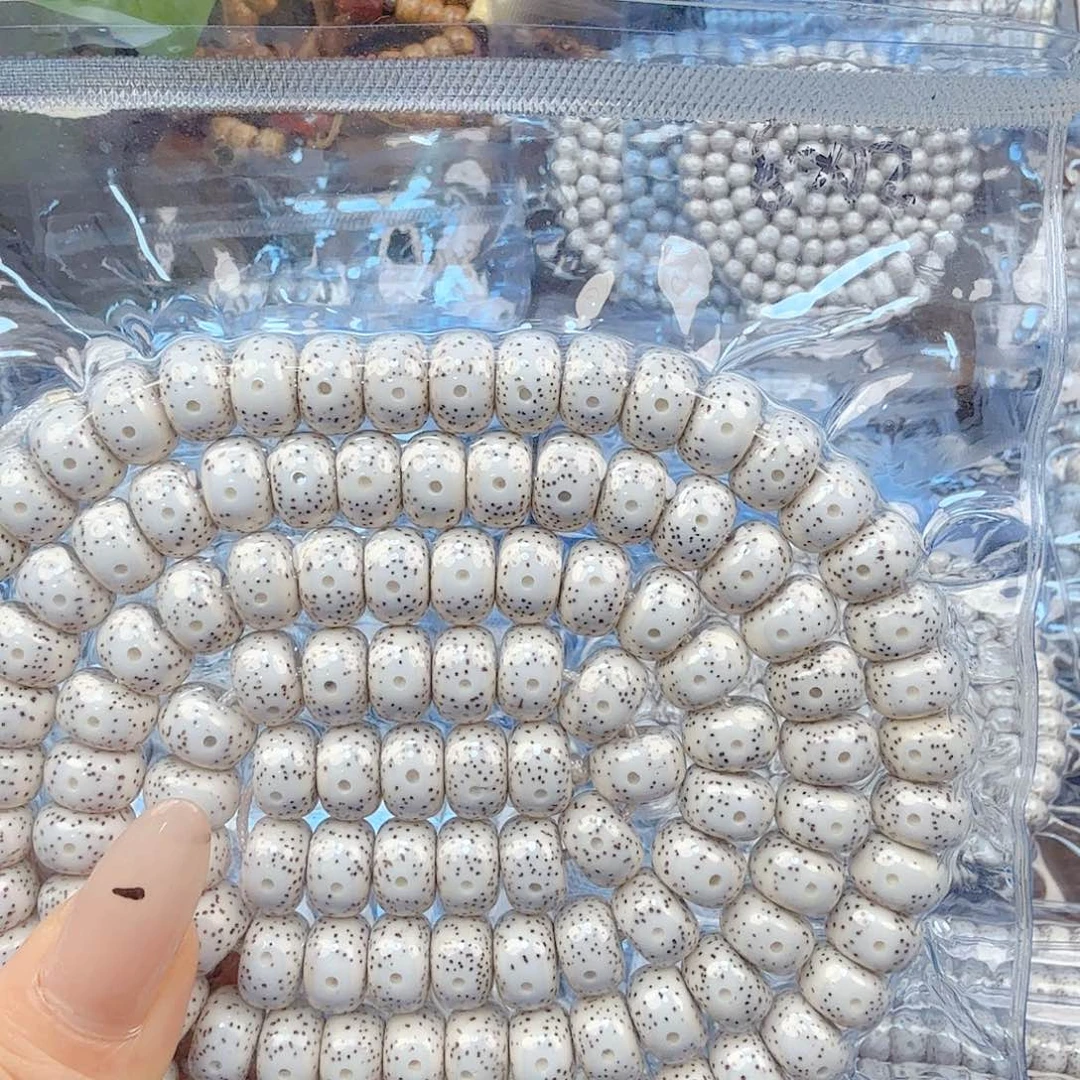 M****吊坠星月菩提开封不退换