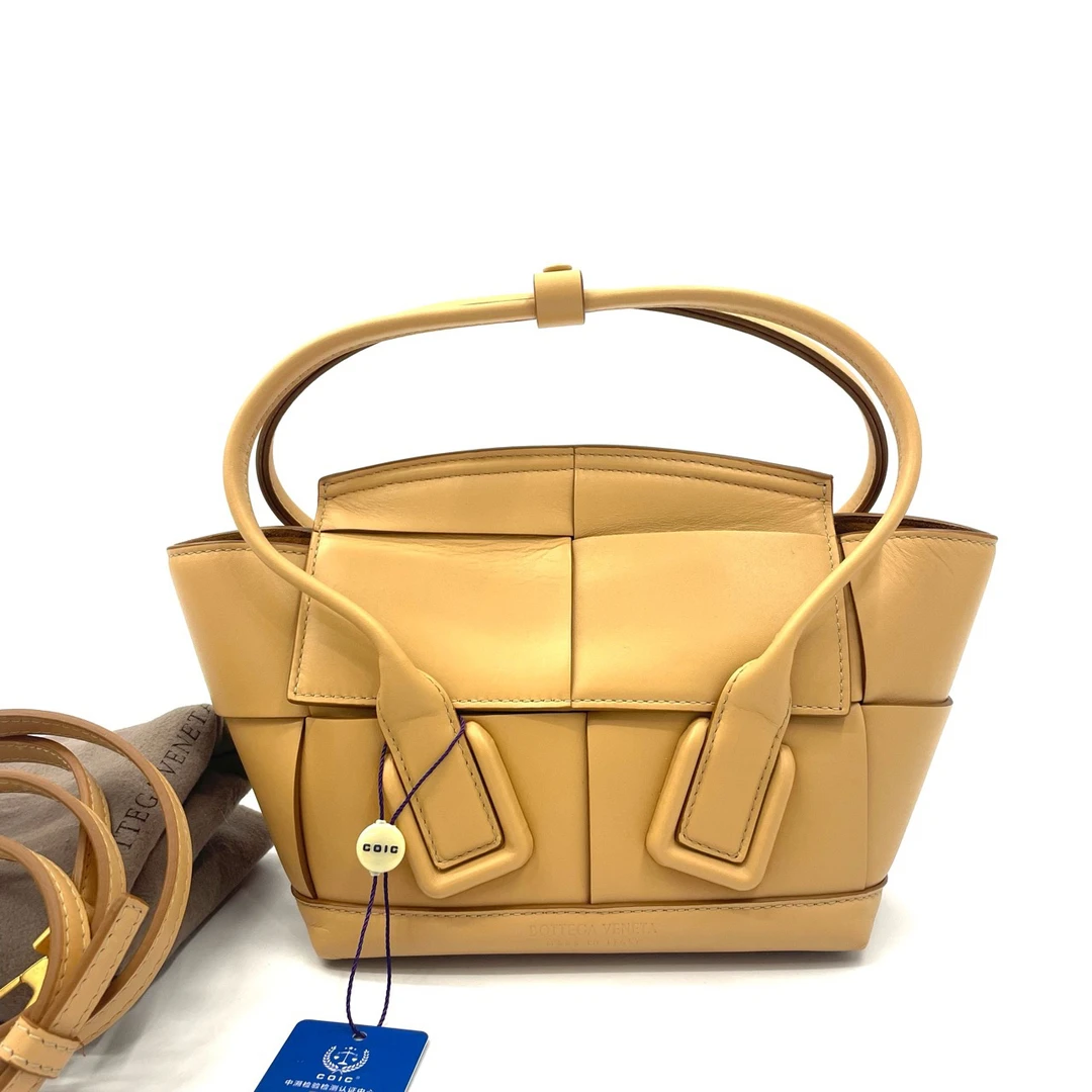 95新 BOTTEGA VENETA/葆蝶家 98新 编织矩形 手提单肩包