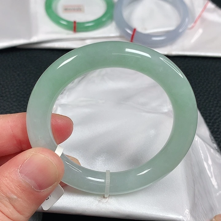 翡翠未镶嵌手镯天然翡翠手镯