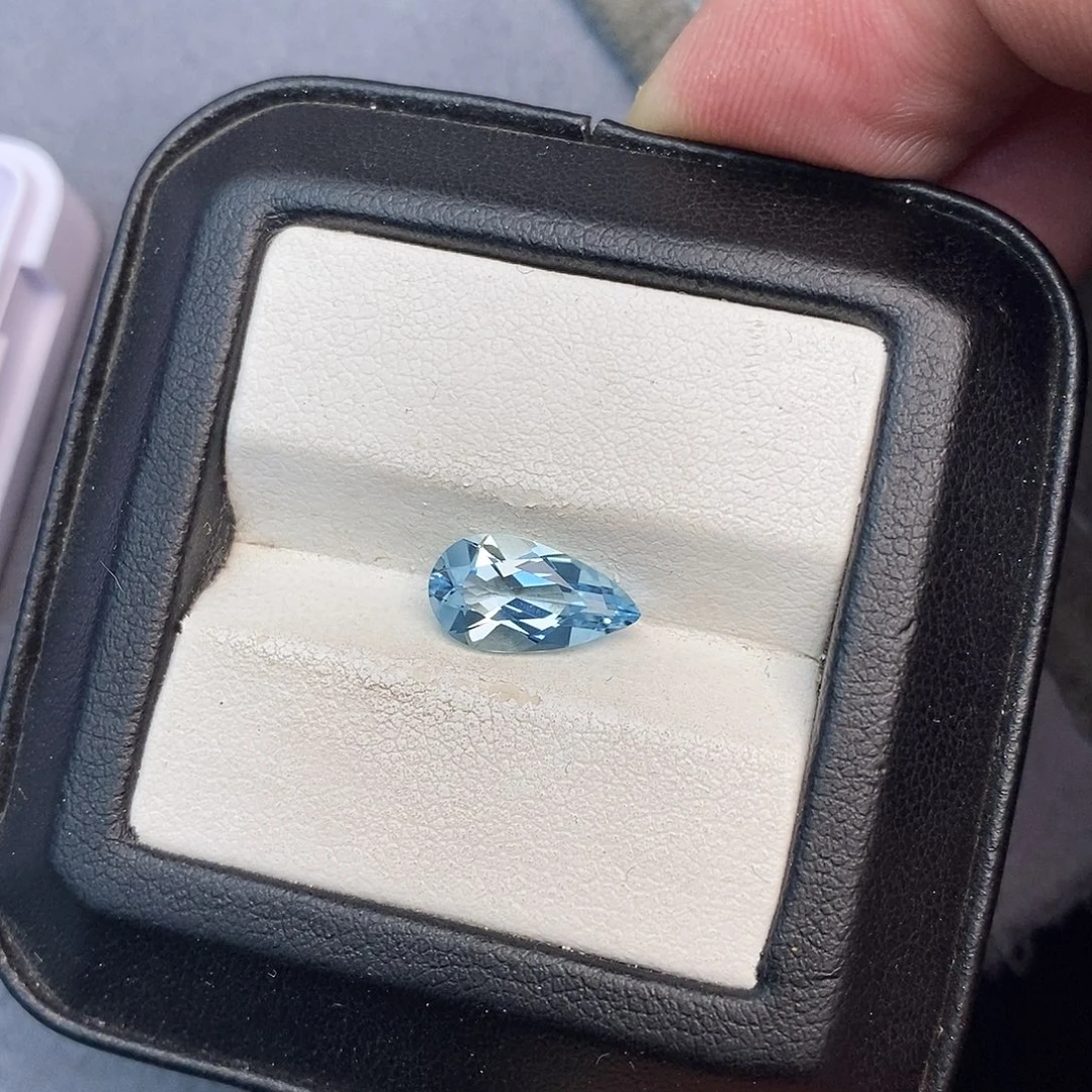 笔搁未镶嵌海蓝宝石1.845ct 圣玛利亚