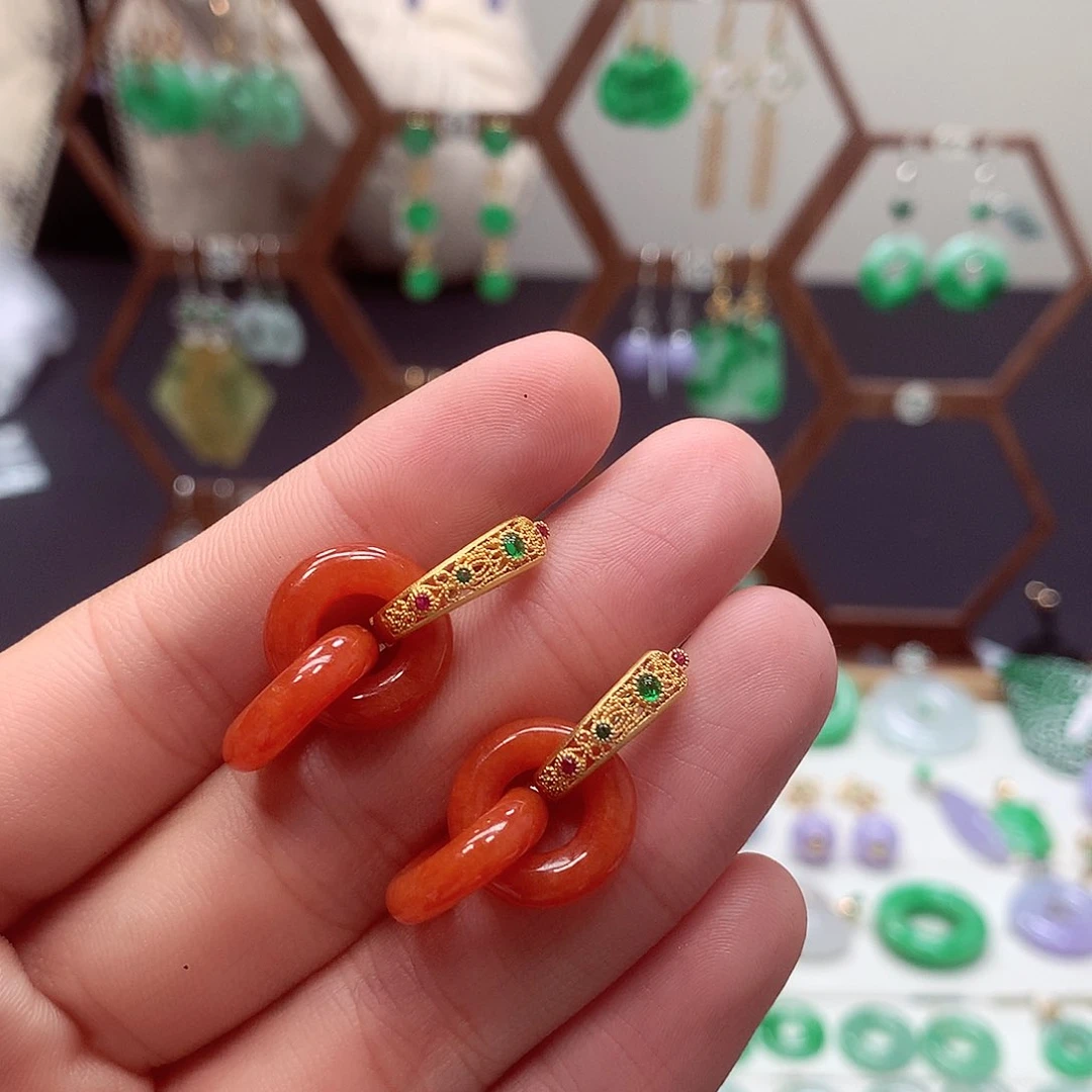 翡翠耳饰未镶嵌天然翡翠