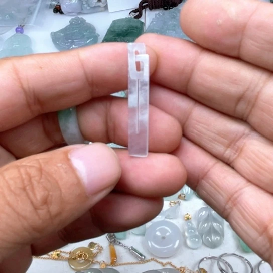 翡翠未镶嵌颈饰翡翠高冰