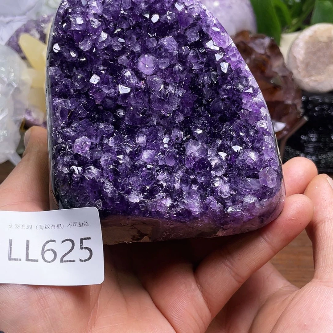 未镶嵌大型摆件（非配饰）水晶