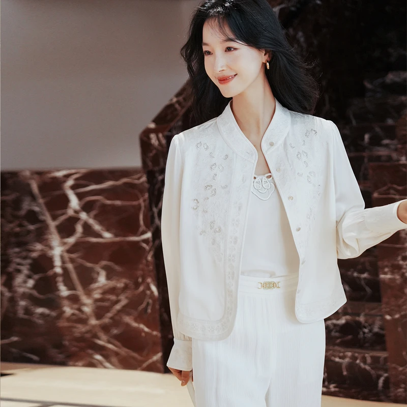 EP雅莹高端系列 三醋酸镂空刺绣重工白色衬衫 早秋新款2204A