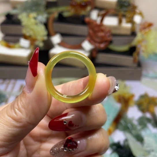 蛇纹石玉发饰未镶嵌