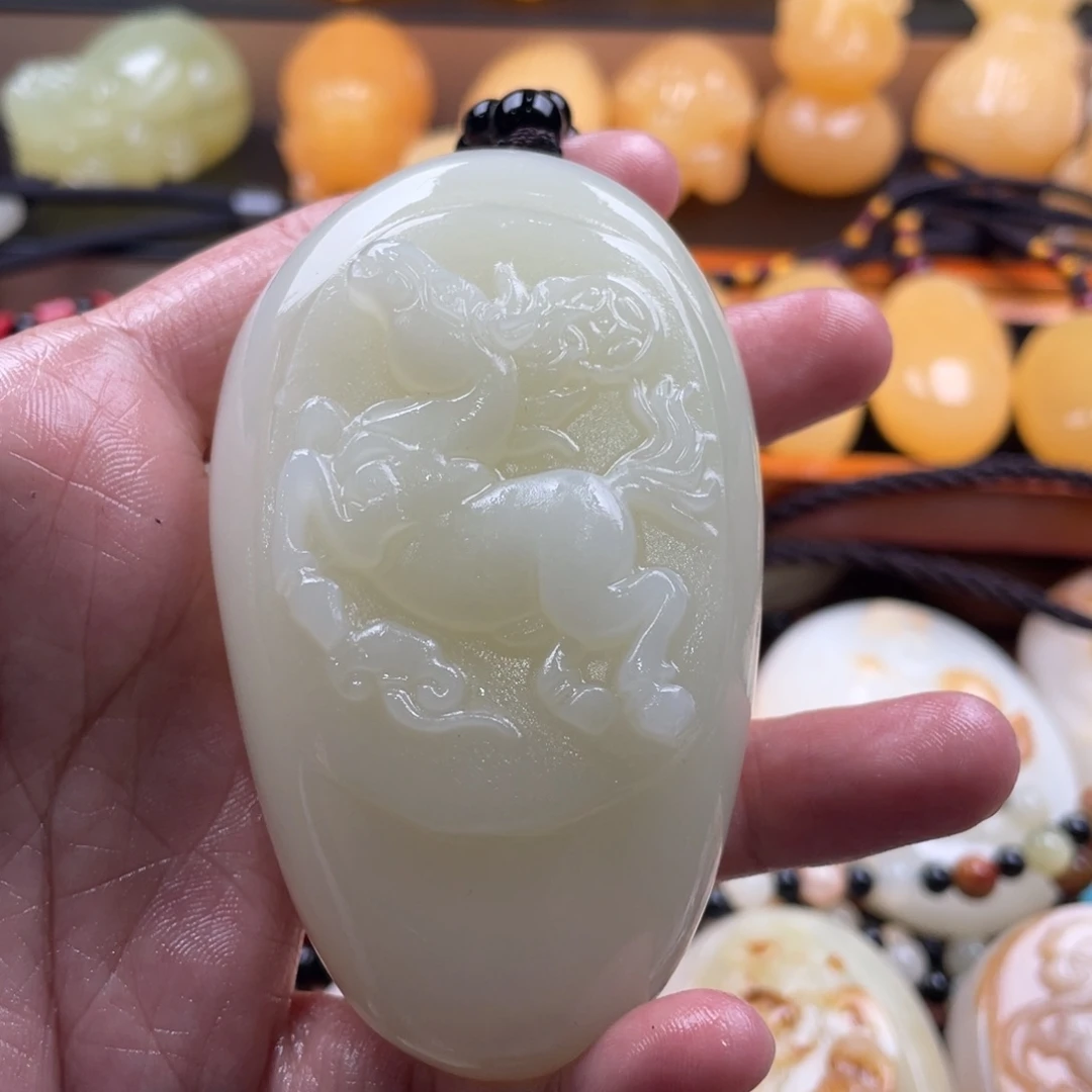 金***哥石材天然古青石手把件