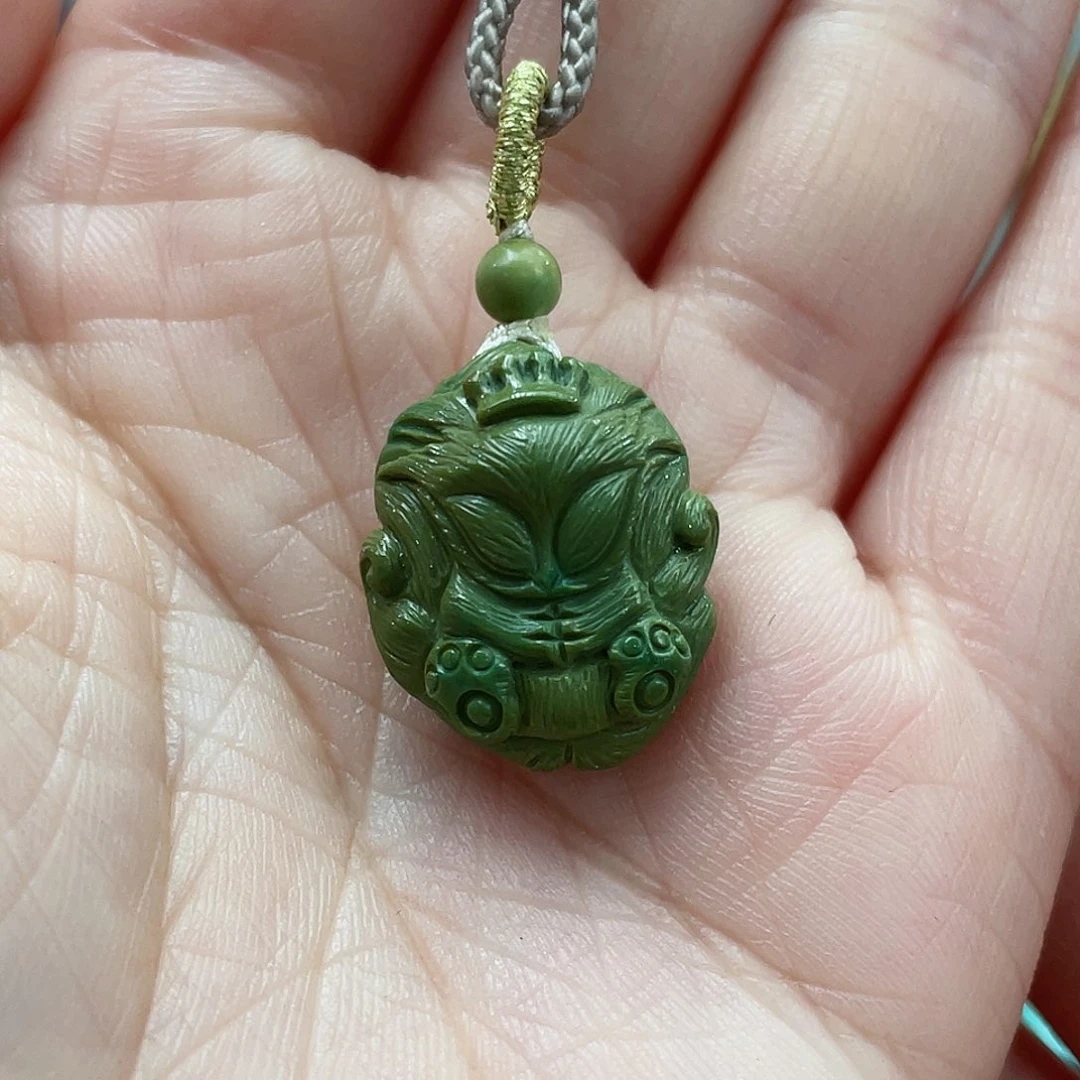 绿松石颈饰未镶嵌