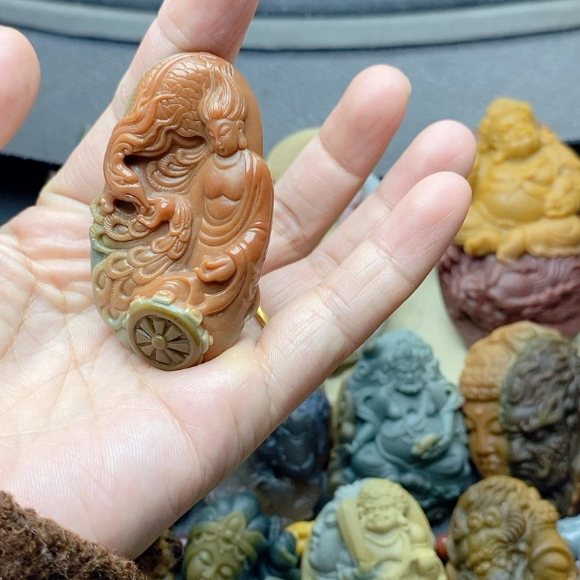 【闪购商品】定制石英质玉吊坠未镶嵌