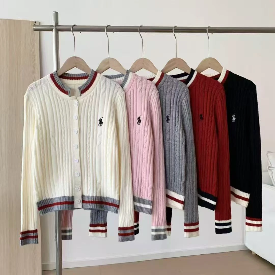 设计感小马刺绣针织开衫上衣女秋季新款宽松复古圆领麻花毛衣外套