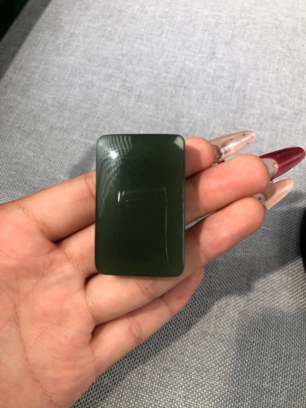 天然和田玉吊坠无事牌