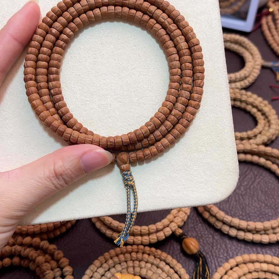 打***的柏香籽/百香籽吊坠