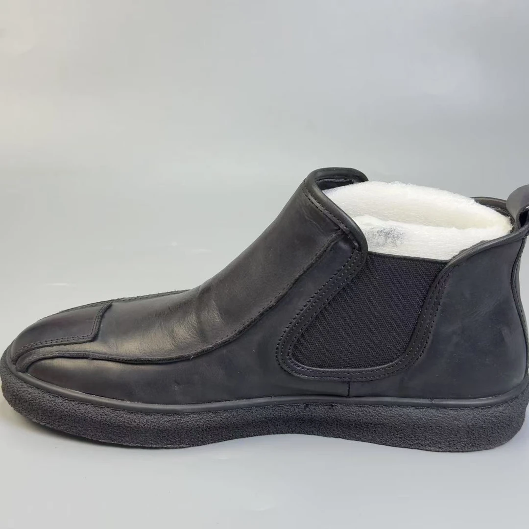 普138时尚百搭休闲透气男鞋