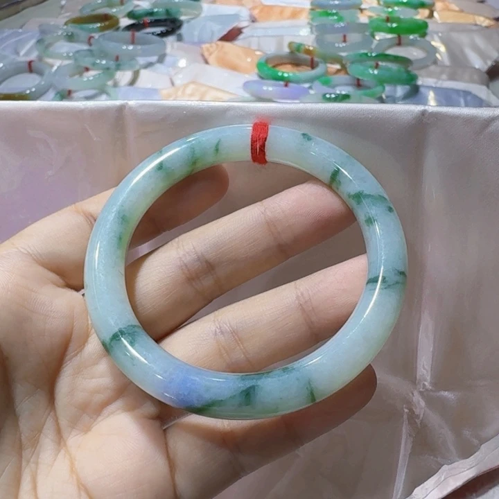 未镶嵌手镯翡翠54