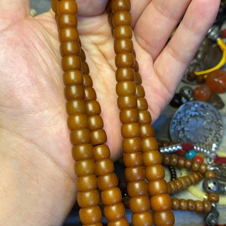 洁***业檀香紫檀（小叶紫檀）