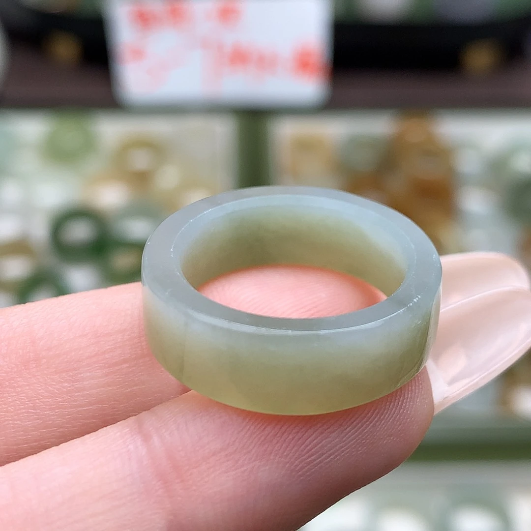 未镶嵌戒指和田玉16