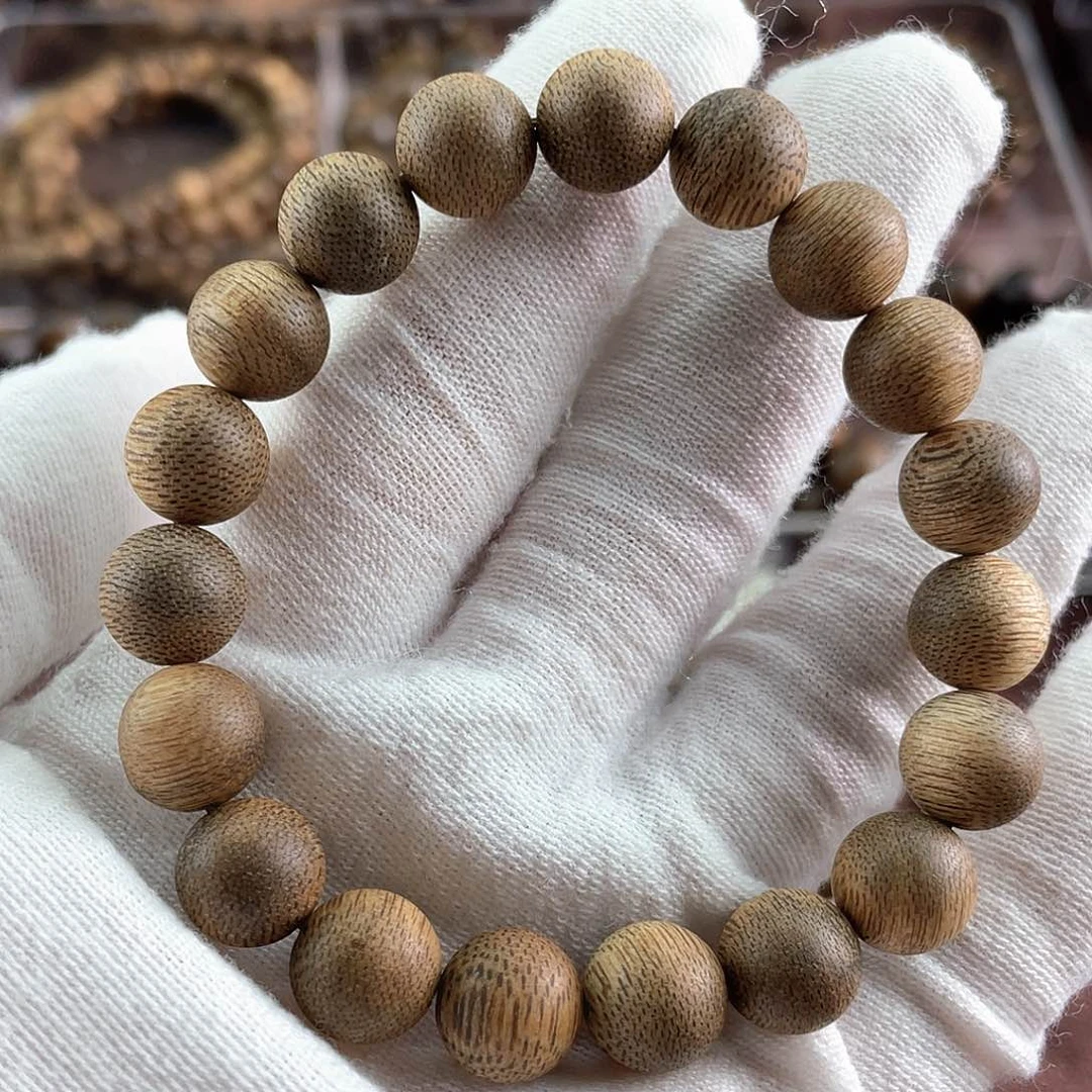 沉香手串H****h菩萨棋