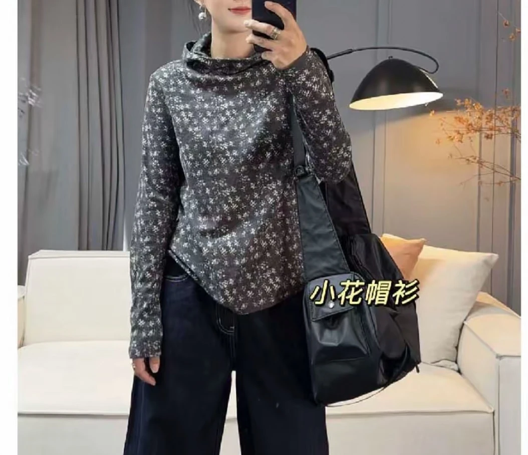 休闲宽松型简约时尚百搭显瘦小花复古套头连帽上衣7297-1