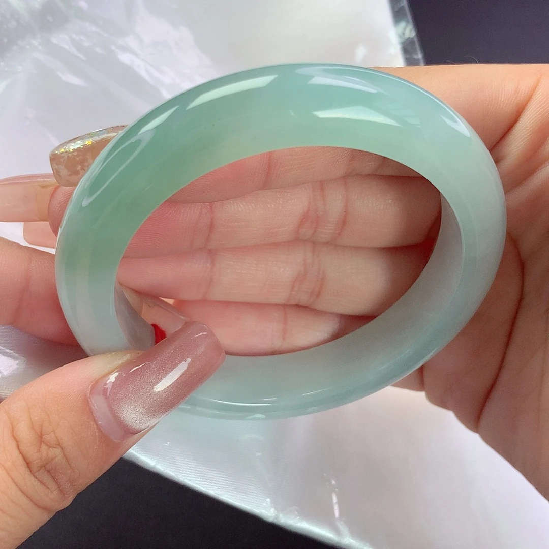 【闪购商品】翡翠手镯未镶嵌a 173002