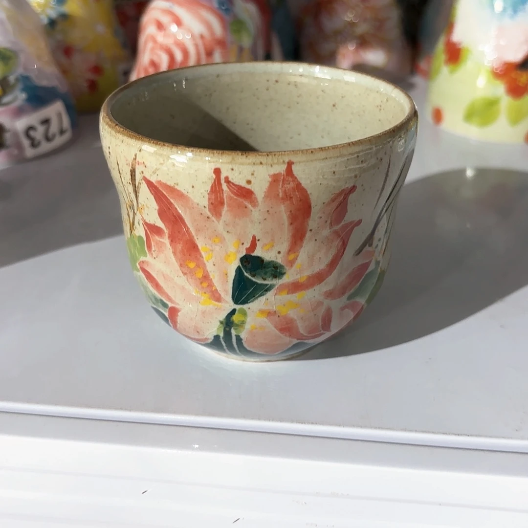 瓷片兔兔好可爱啊我