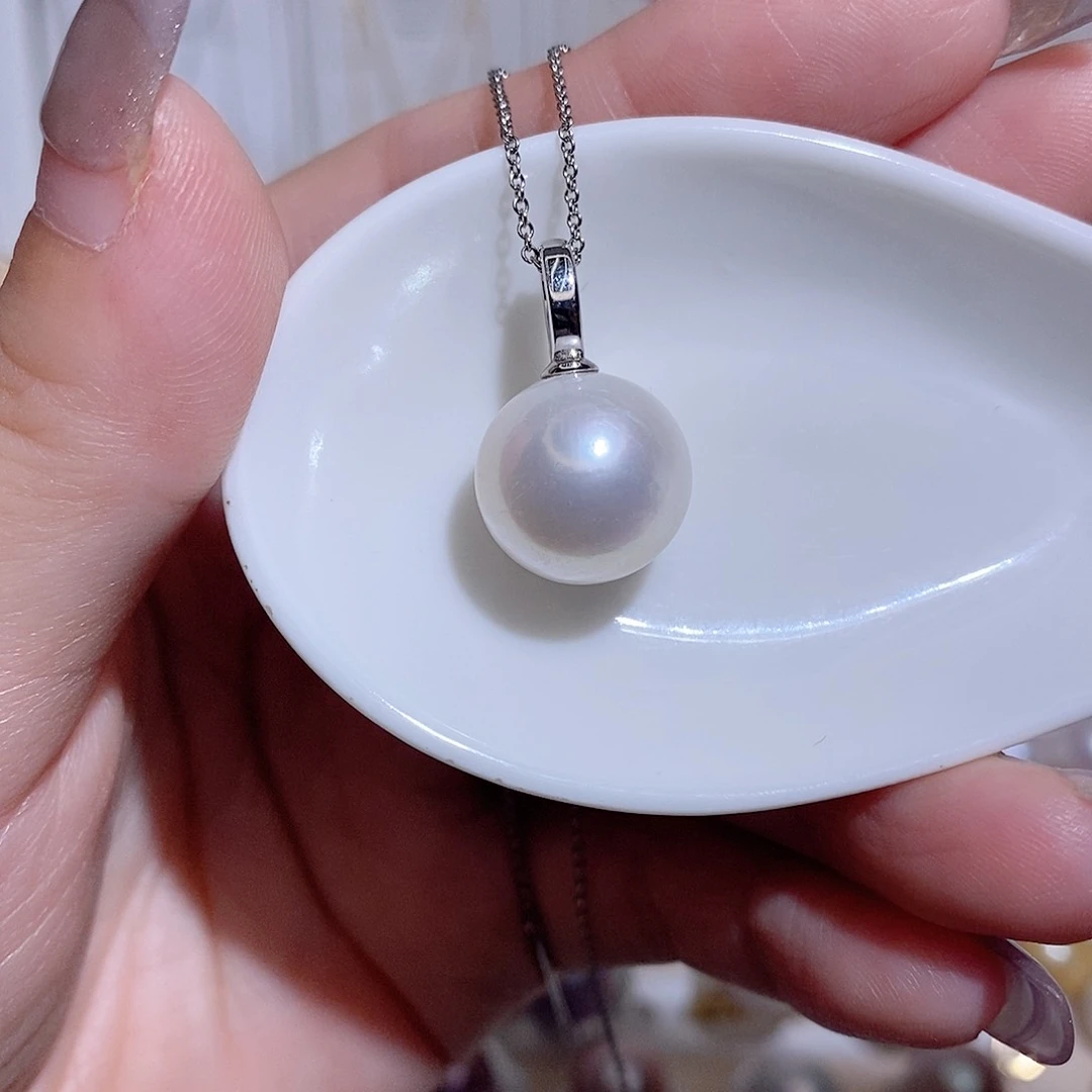 淡水珍珠银S925镶嵌吊坠(赠链)w
