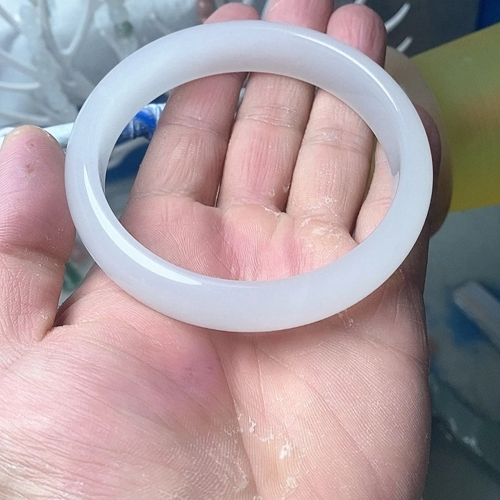 石英质玉未镶嵌颈饰仙****i定制