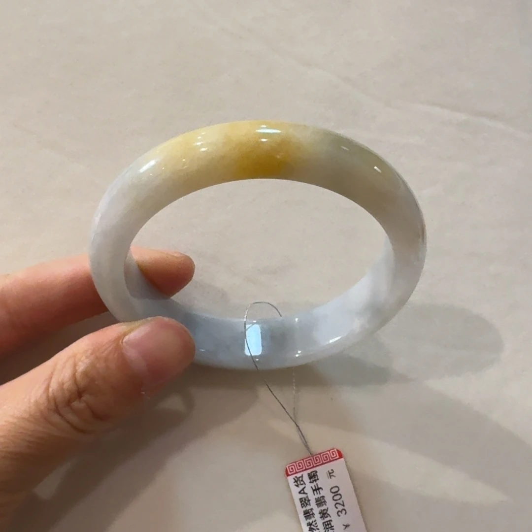 翡翠未镶嵌手镯手镯