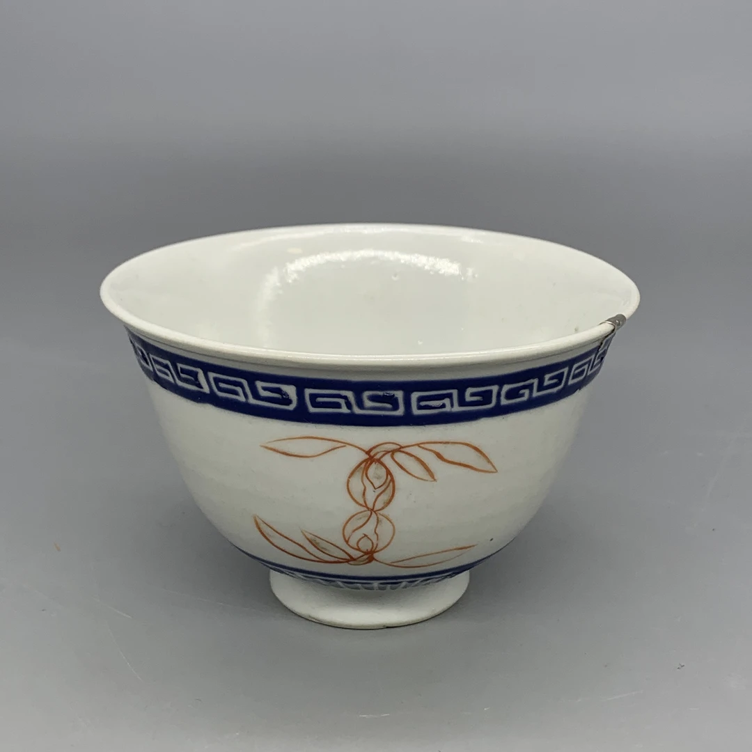 52503158*清中期蓝料兰花纹茶圆/瓷器五/江苏省文物总店