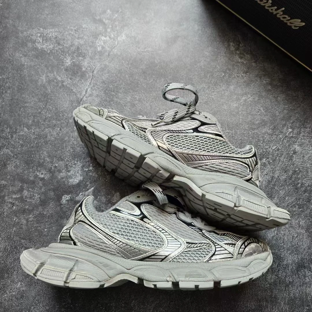 95新 Balenciaga/巴黎世家 40码  3XL 银灰 老爹鞋