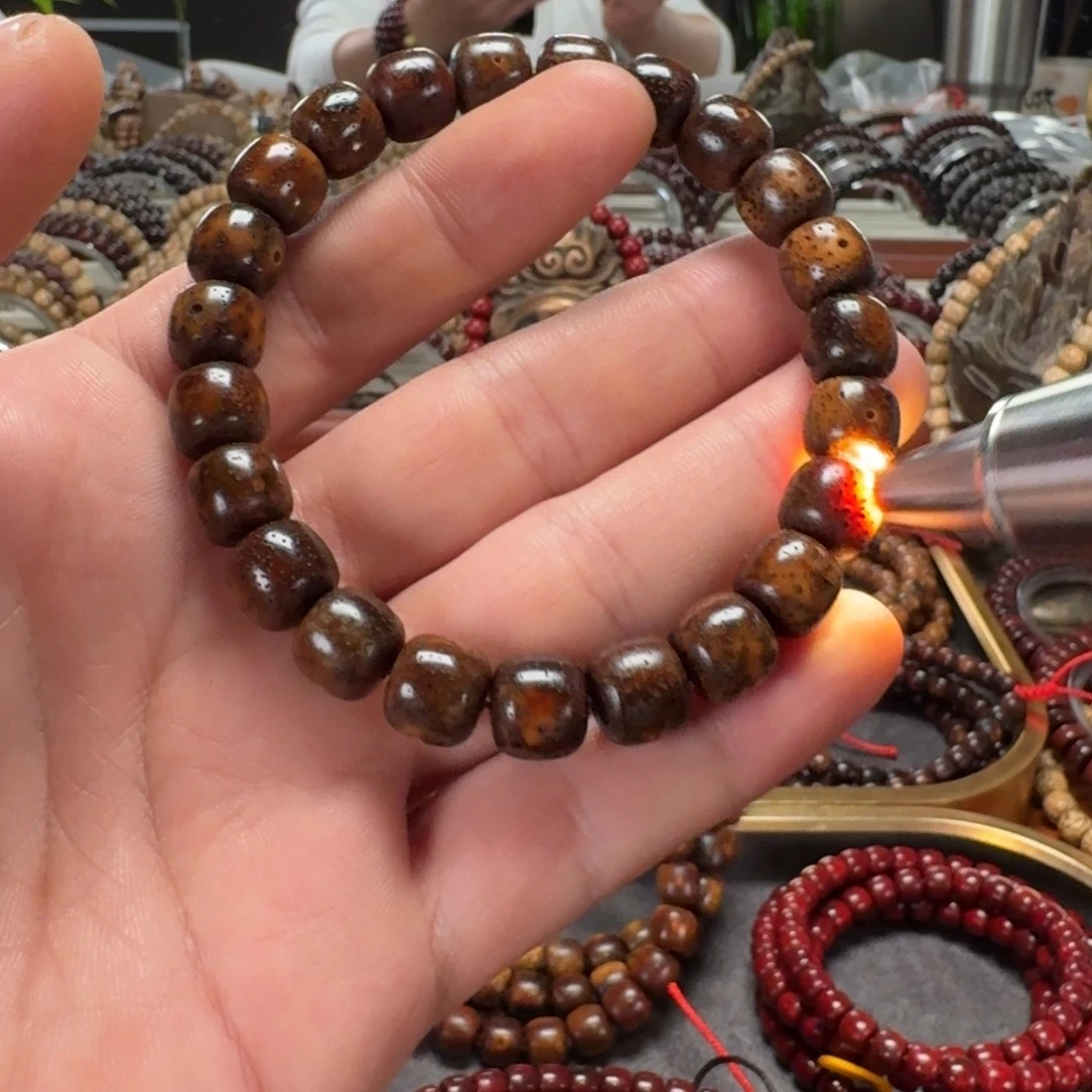 星月菩提手串原生态陈化老油料10*11赤岩玉化手串
