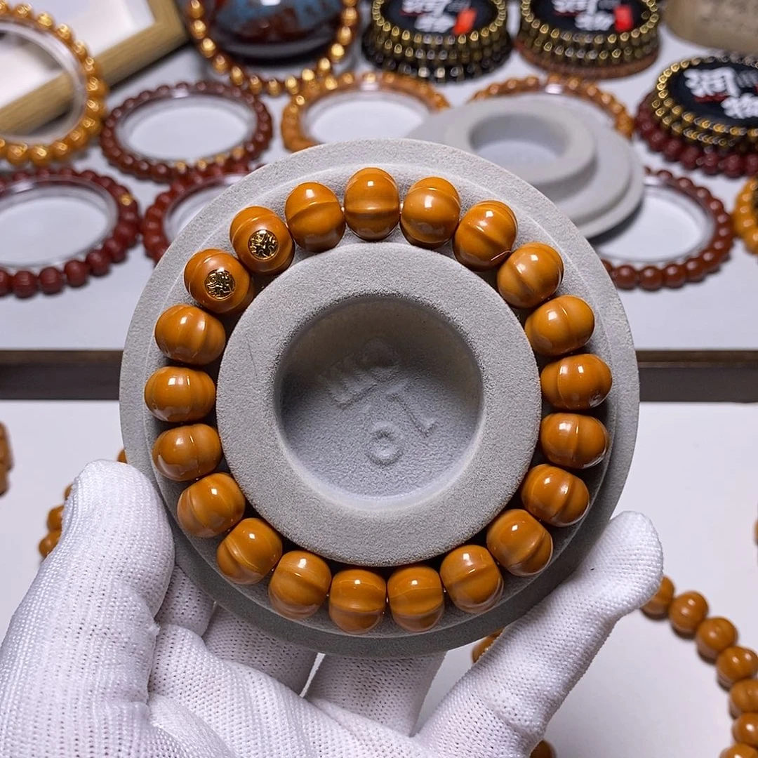 猴头核桃手串飞碟鲨鱼鳍13左右13号