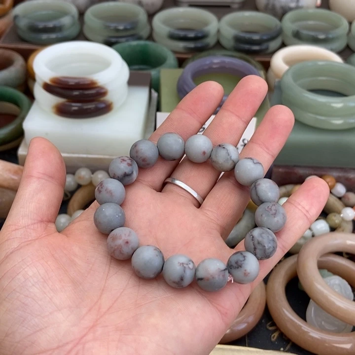 石英质玉未镶嵌手镯