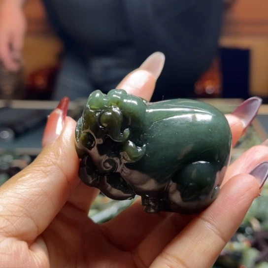 和田玉足银镶嵌颈饰