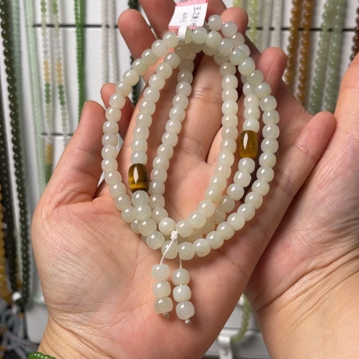 和田玉未镶嵌颈饰贤****贞