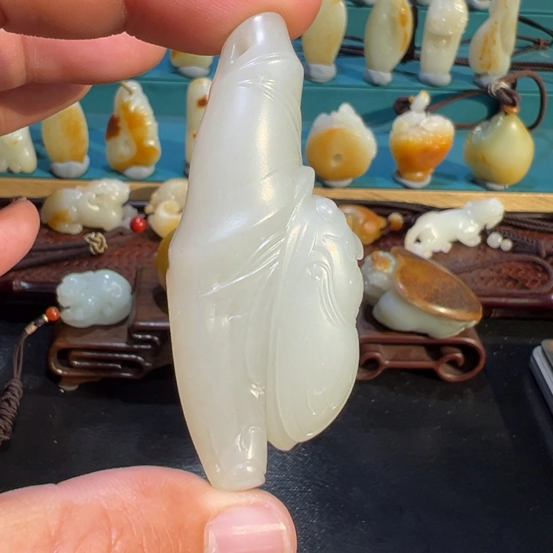 颈饰未镶嵌和田玉（子料）好****8