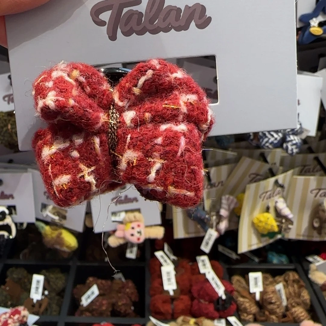 布艺铁合金蝴蝶结小抓