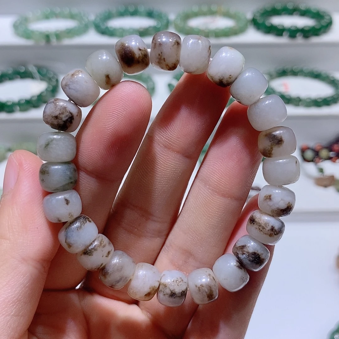 独山玉未镶嵌手串