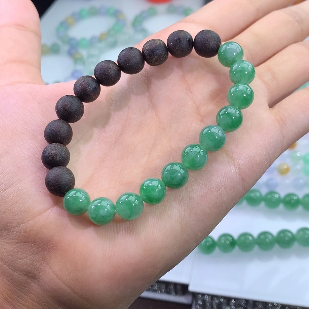 翡翠未镶嵌手链1号 芙蓉种飘花圆珠
