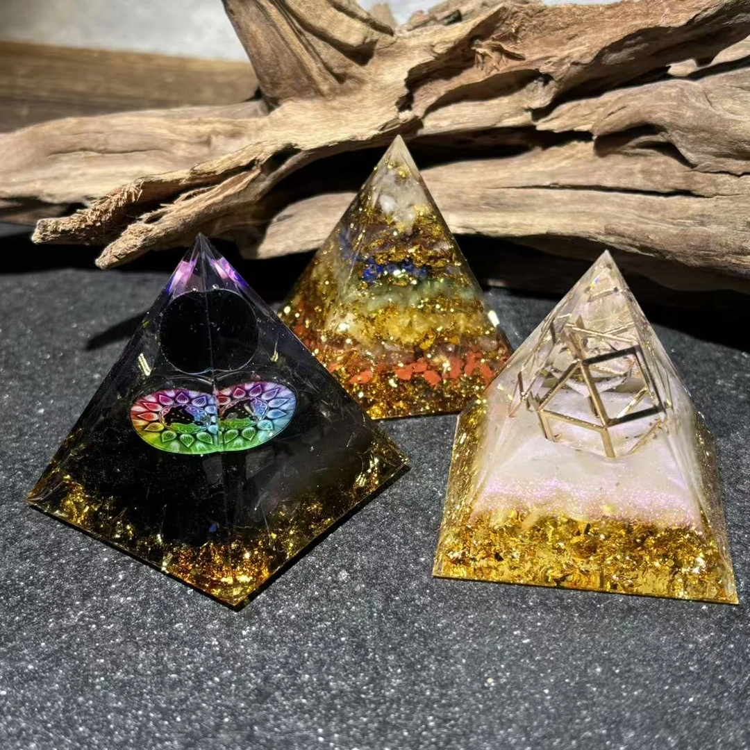 金字塔澳根摆件DS110335——多样性发其一