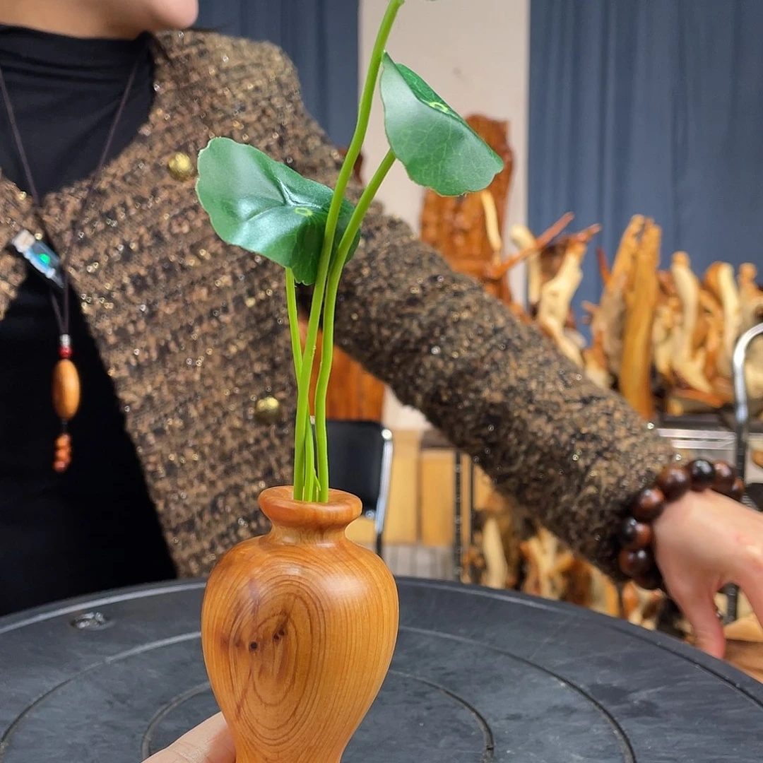 柏木（崖柏）手把件