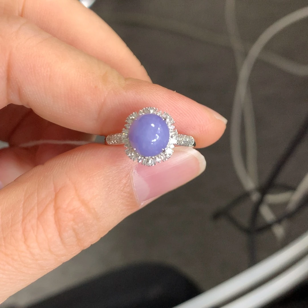 翡翠戒指18K金镶嵌翡翠