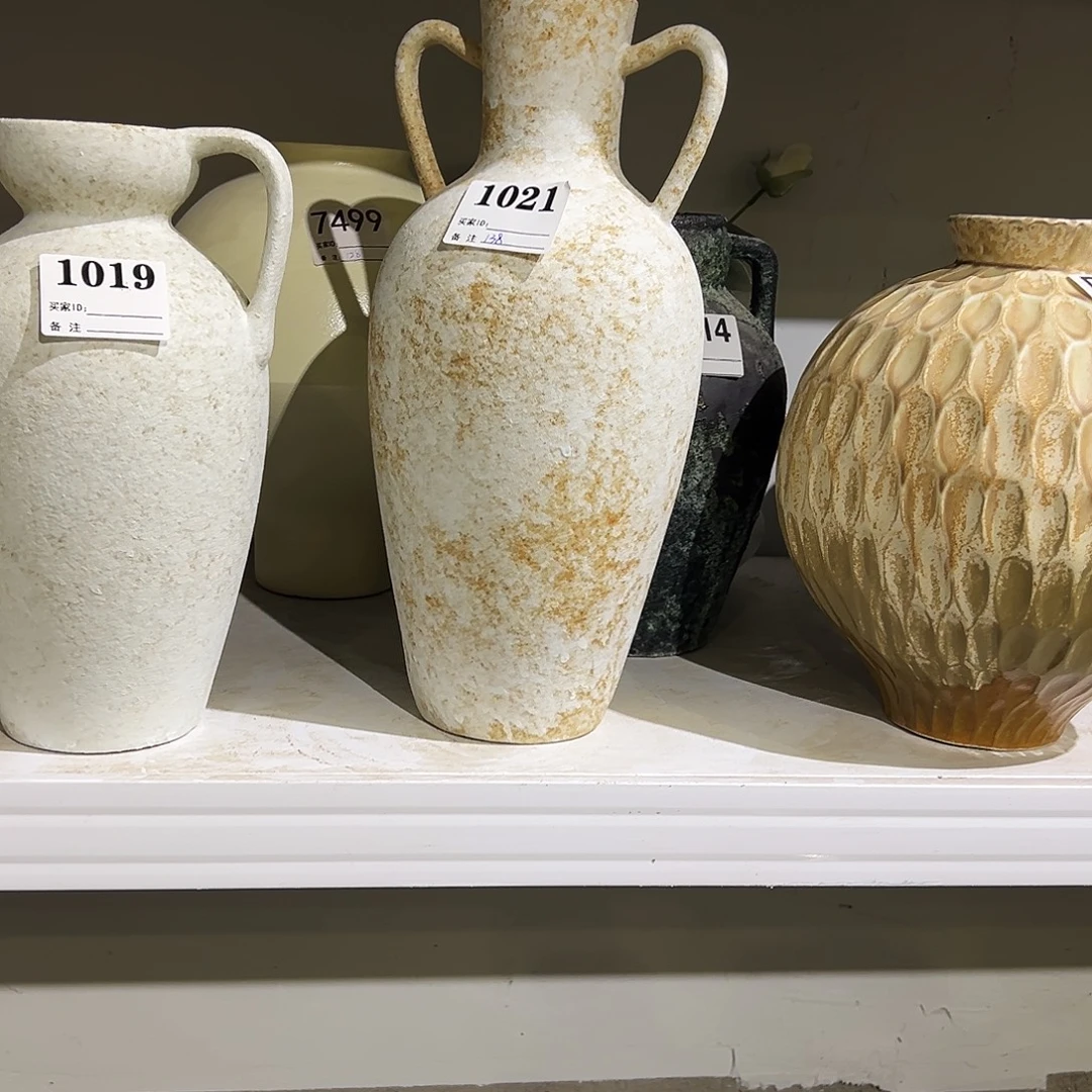 张***生瓶1021高33口4-5陶瓷花瓶无孔