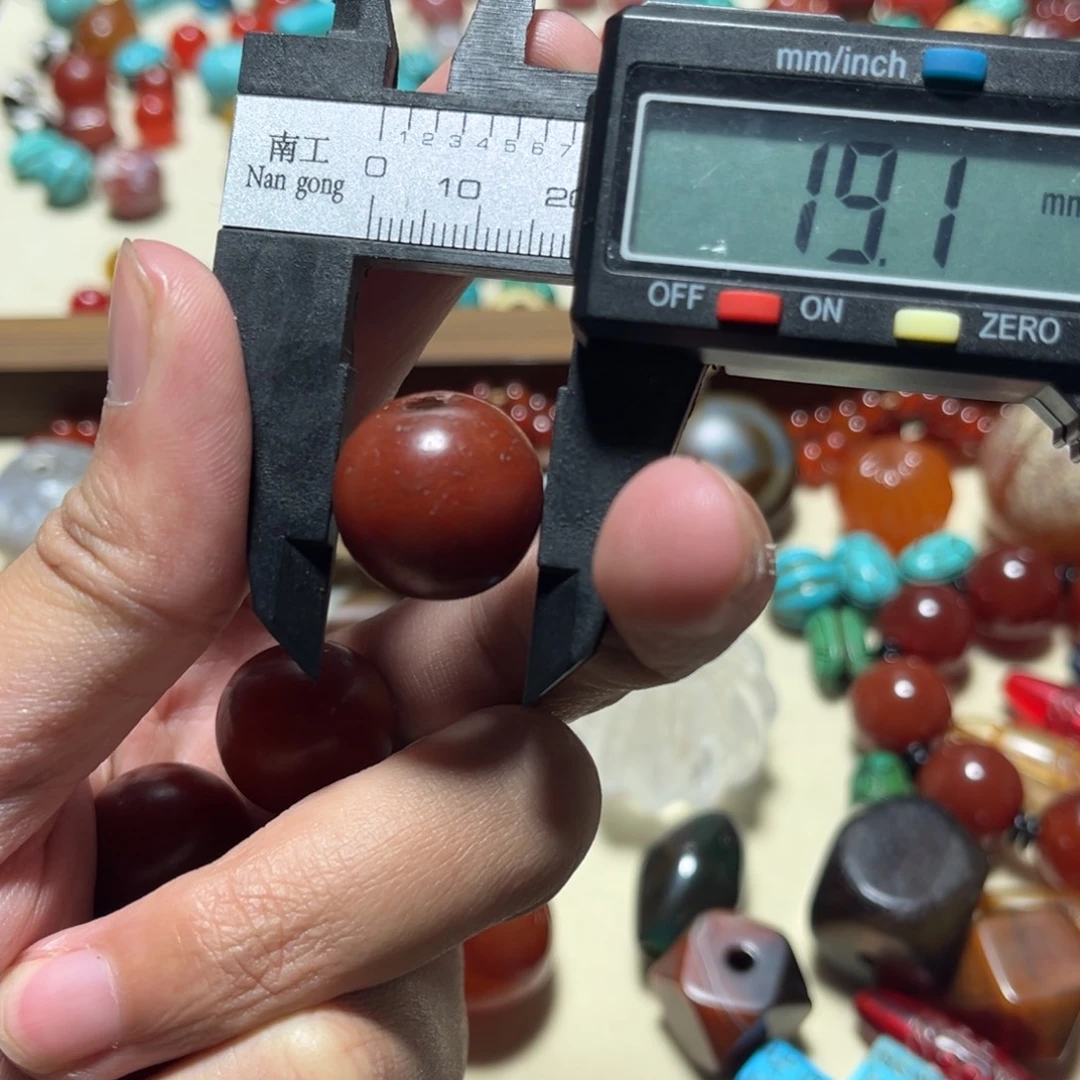 玛瑙/玉髓未镶嵌珠宝奇石