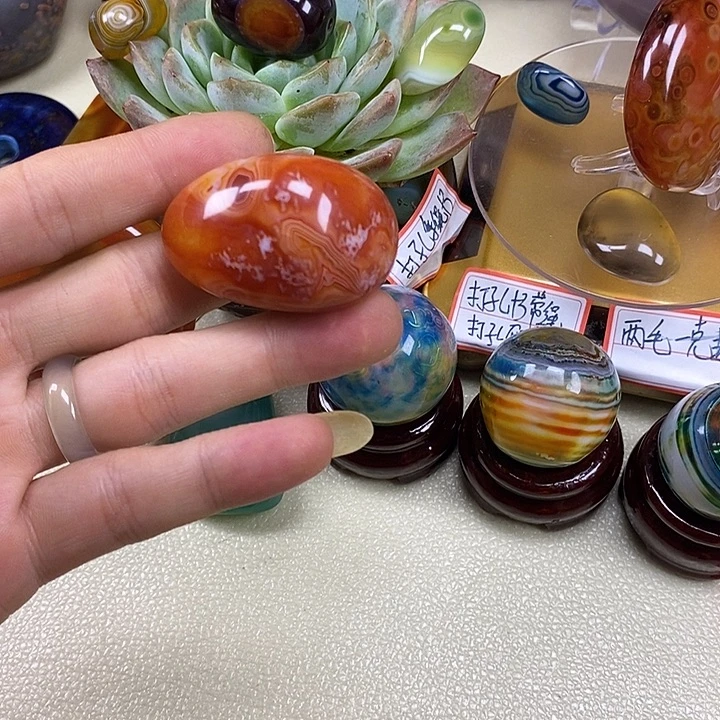 未镶嵌玛瑙/玉髓珠宝奇石