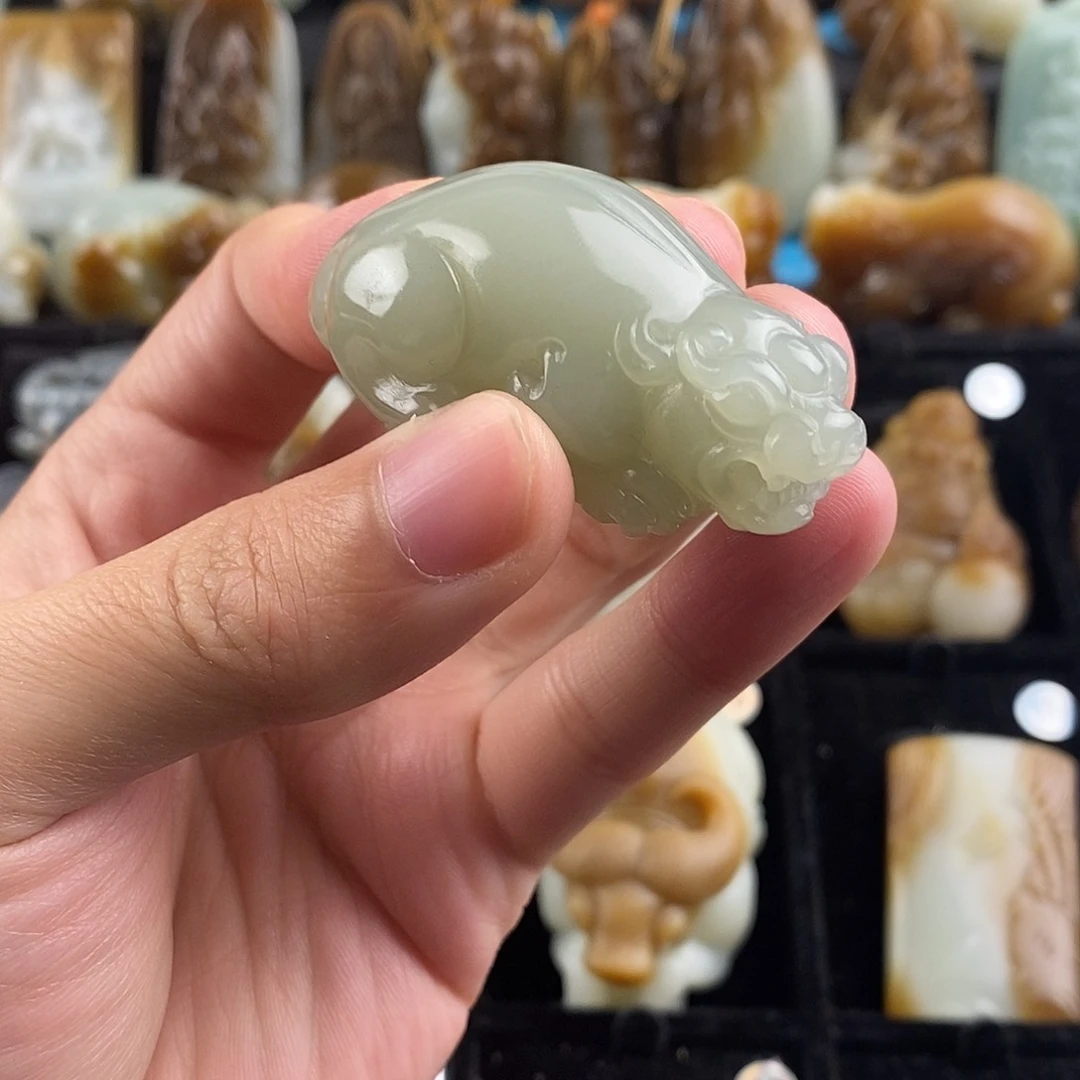 和田玉挂件未镶嵌